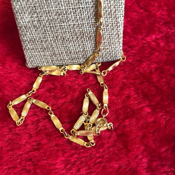 Vintage 80s Gold Plated Necklace Chain - Picture 2 of 16